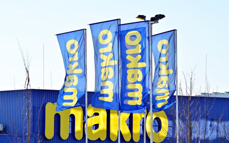 makro